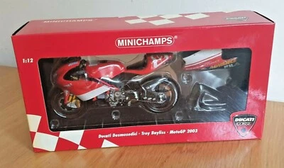 MINICHAMPS 1:12 DUCATI DESMOSEDICI TROY BAYLISS DUCATI MotoGP 2003 Diecast Bike - Image 1 of 4