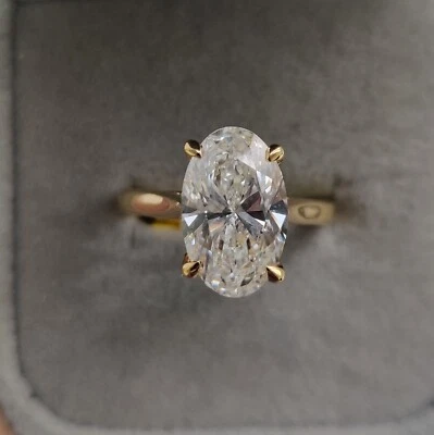 Sale! IGI  3.00Ct, F/VS Lab Grown Oval Diamond Solitaire Ring In 18k Yellow Gold - Image 1 of 4