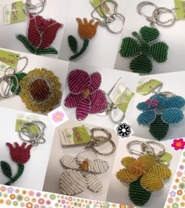 BEADWORX KEYRINGS FLOWER  KEYRING ROSE CLOVER ORCHID TULIP SUNFLOWER GIFT - Picture 1 of 16