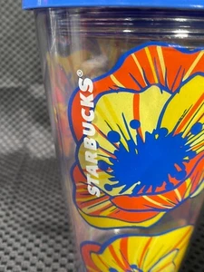 Vaso Starbucks 2017 16 oz transparente con flores amarillas y azules y tapa azul IN7256T - Imagen 1 de 15