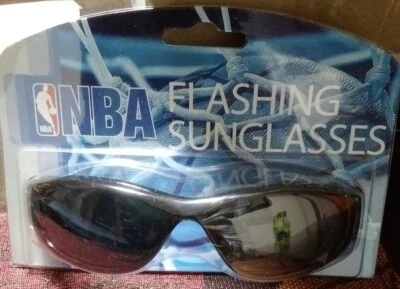 Gafas de sol de baloncesto NBA Los Angeles Lakers nuevas en paquete sin luces intermitentes Foto 1 de 4