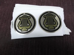 Trophäe Teile Konvolut 10 Musik Mylar Leier PDU 2" Durchmesser - Bild 1 von 1