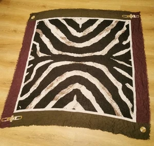 Liu Jo Schal Burgund Schwarz Weiß Kettenmuster Halstuch Stola Italy Logo Design 44"  - Bild 1 von 7