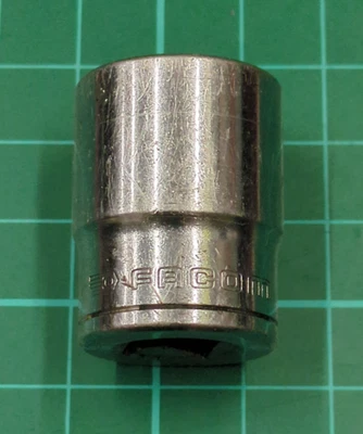 Vintage Facom J.17, 3/8" Drive, 12 Point, 17MM OGV Shallow Socket Made In France - Image 1 of 4