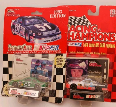 Coches diecast campeón de carreras Nascar #26 Brett Bodine #17 Darrell Waltrip Foto 1 de 3