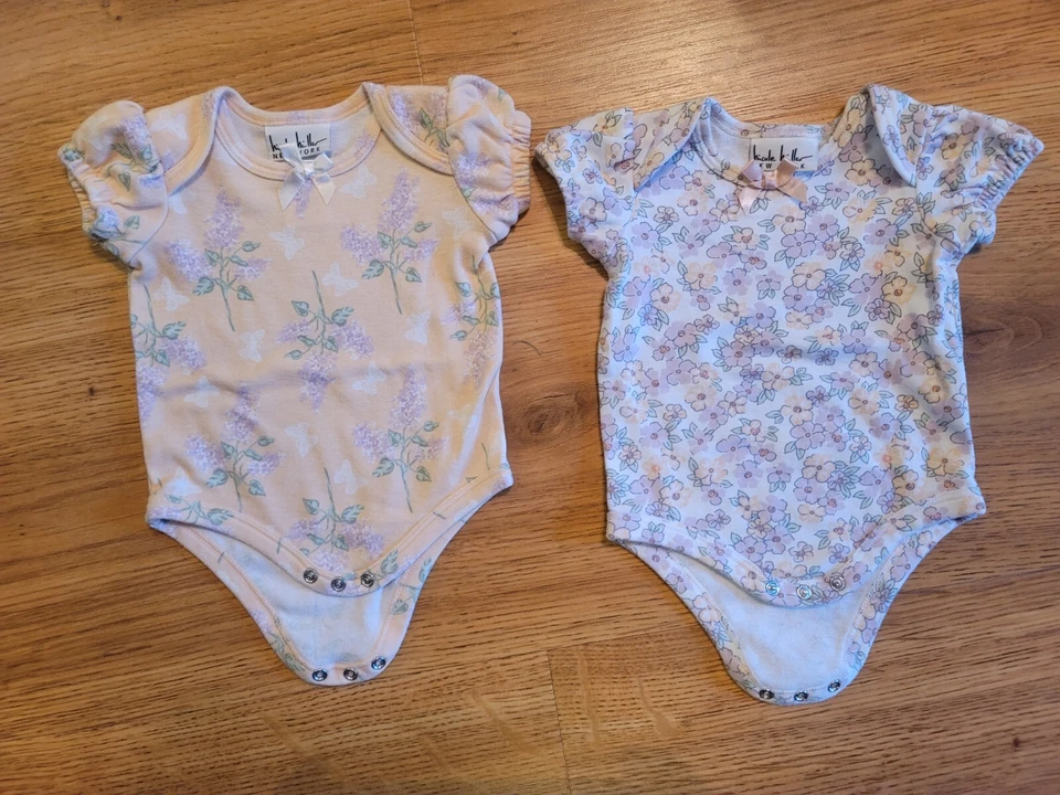 Nicole Miller Lote de 2 Bodys de Una Pieza Niñas Talla 0-3 Meses Foto 1 de 1