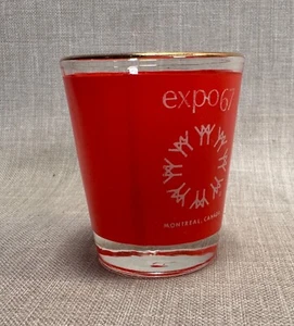 Vintage Montreal Expo 67 rotes Schnapsglas - 1967 Kanada Weltausstellung - KOSTENLOSER VERSAND - Bild 1 von 8