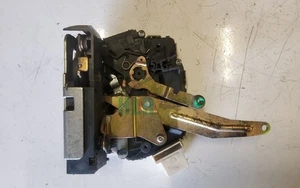 Land Rover Discovery 2 TD5 & V8 Boot Door Lock Mechanism FQR100570 - Picture 1 of 7