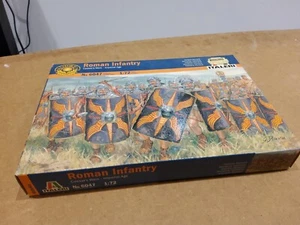 ITALERI n.6047 1/72 FIGURINE GUERRE DI CESAREO - FANTERIA ROMANA - Foto 1 di 3