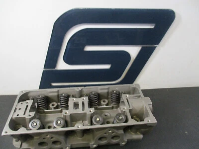 Plymouth Champ/Dodge Colt 1979-84 - culata 1,4 L 4G12 (sin balancines) (defecto) Foto 1 de 4