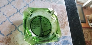 Seattle Worlds Fair 1962 Glass Ashtray Space Needle - Picture 1 of 3