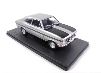 Coche Clásico Opel Kadett B Rallye  / Año 1967 (Escala 1/24) NEW,inolvidables - Imagen 1 de 4