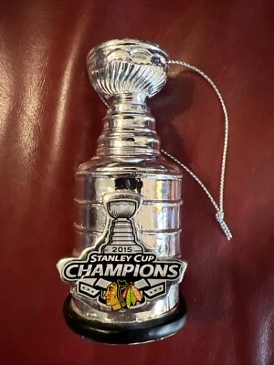 CHICAGO BLACKHAWKS 2015 STANLEY CUP TROPHY Champions Christmas ORNAMENT - Image 1 of 4