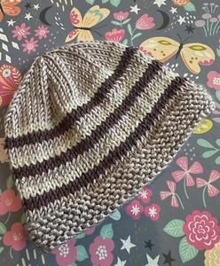 Knitted Baby Hat - Picture 1 of 3