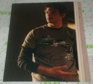 LOGAN MARSHALL GREEN SIGNED THE OC TREY ATWOOD STILL 8X10 PHOTO AUTOGRAPH COA - Picture 1 of 1
