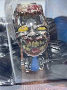 RARE ZOMBIE Hot Wheels 2014 Monster Jam Monster Truck 1:24 Scale Off-Road - Picture 1 of 18