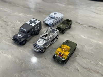 Die-Cast Metal Military WW2 Vehicles Tanks Half tracks - Image 1 of 2