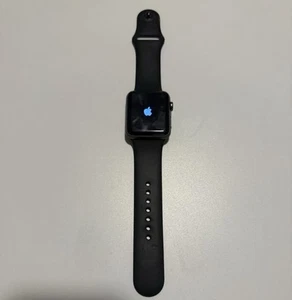 Apple Watch Series 3 42mm GPS + Cellular - Aluminum Case - (2017) Good Condition - Zdjęcie 1 z 4