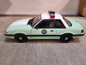 GMP 1988 US BORDER PATROL SSP FORD MUSTANG #18845 - 528 MADE - FREE SHIPPING - Picture 1 of 6
