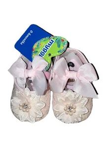 Baby Girls Pink Ballet Pumps Shoes Pram Shoes Size 0-6 Months Myggpp - Picture 1 of 1