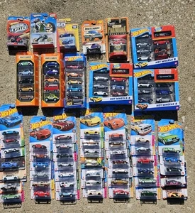 Hot wheels Lot Sammlung 89+ Autos gemischt - Bild 1 von 6