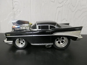 Muscle Machines Chevrolet Bel Air - Picture 1 of 6