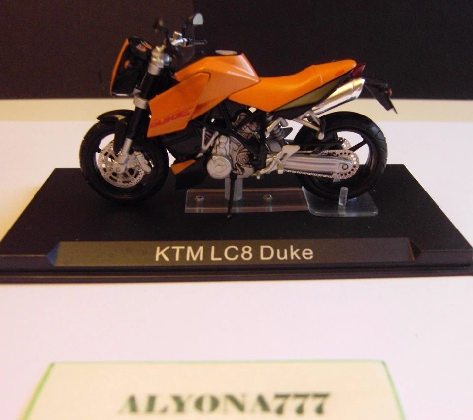 KTM DUKE LC8 1/24 Ixo Orange Moto Bike Motorcycle 1:24 Altaya / IXO *NEW* Rare - Image 1 of 4