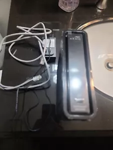 ARRIS Surfboard SBG6580-2 300 Mbps 4 Port Cable Modem and Wi-Fi Router - Picture 1 of 3