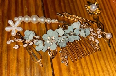 Bridal Green Flower And Hairpins Set - Fabric Green Hair Comb And Gold Pins - Image 1 of 4