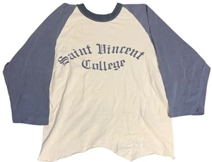 1980s Vintage 3/4 Raglan Shirt St Vincent College Size Small 19w Cropped 20L - Bild 1 von 9