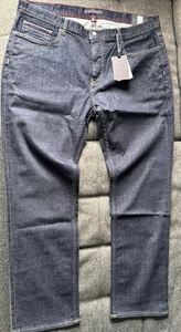 Tommy Hilfiger Straight Fit Denton Jeans Dark Wash THstretch 40W 30L New + Tags - Picture 1 of 8