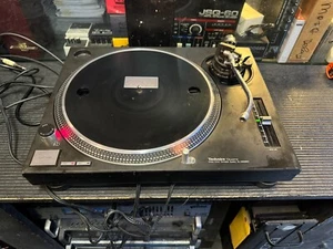 Single TECHNICS SL1200MK2 SL 1200 MK2 DJ TURNTABLE 120v Black ARMENS - Picture 1 of 5