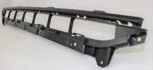 new front bumper cover lower center grille insert  fits 2018 - 2020  Q5  - Bild 1 von 5