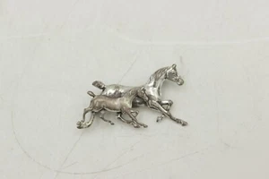 Sterling Silver Pin of Foal and Mare running Cameo 2 tone Mom Horse & Baby 925 - Picture 1 of 4