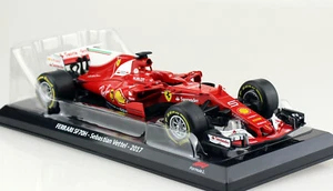 Ferrari SF70H S.Vettel Formel 1 2017 1:24 Modellauto Premium Collectibles - Bild 1 von 5