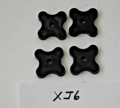 1992-1994 Jaguar XJ6 /VDP Trunk Tail Light Trim Cover Star Nuts  (4pcs) OEM Foto 1 de 2