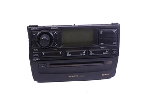 CD Autoradio original Toyota Avensis T22 86110-05011 schwarz W53804 Radio RDS - Picture 1 of 2