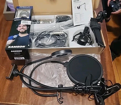 ZINGYOU Condenser Microphone Bundle, With Extras - Image 1 of 4