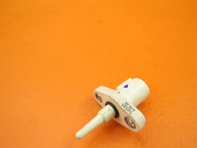 2014 - 2023 Honda Cbr1000rr Cbr 1000rr Oem Air Intake Temperature Sensor - Image 1 of 4