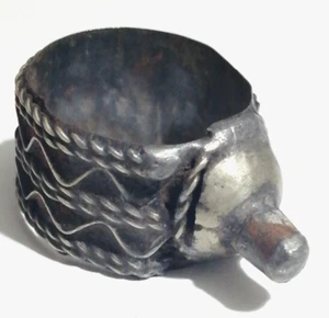 ANILLO VIKINGO EXTREMADAMENTE ANTIGUO COLOR PLATA ARTEFACTO MUY RARO AUTÉNTICO - Imagen 1 de 3