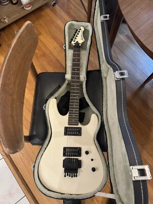 Electric Guitar Aria Pro Ⅱ RS Road Warrior Vintage White Japan Made SN 5121218 - Image 1 of 4