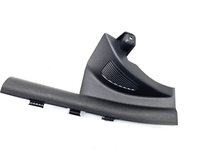 2017-2022 KIA NIRO LEFT DRIVER REAR DOOR SCUFF TRIM SEAL PLATE OEM - Image 1 of 4