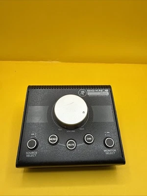 Mackie Big Knob Passive 2x2 Studio Monitor Controller - Image 1 of 4
