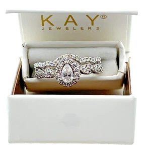 Anillo de compromiso Neil Lane de oro blanco de 14 quilates con halo de diamantes en forma de pera - talla 7,25 - Imagen 1 de 8