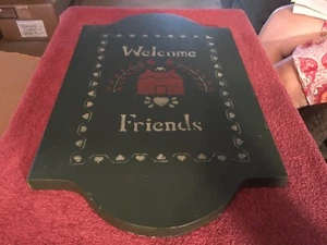 Wood Welcome Friends Hanging Wall Plaque Green Color - Picture 1 of 4