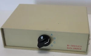 Bi-Tronics Datenschalter A/B/C/D, 4-Port, 25-Pin parallel und seriell - Bild 1 von 4