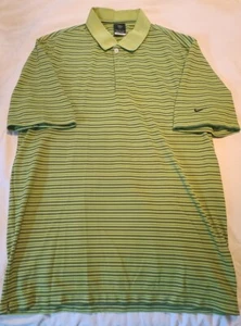 Polo Nike Golf Fit Dry uomo grande verde a righe usata in ottime condizioni - Foto 1 di 7