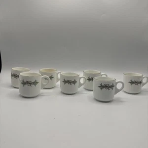 7 Vintage 1940 Copa Demitasse Canadian Pacific Hotels Minton Duraline Hoja y Arco - Imagen 1 de 10