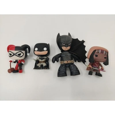Lote de colección de figuras de acción Funko Pop Batman Harley Quinn Michonne Foto 1 de 4