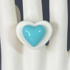 Anello Cuore Lucite Grosso Bianco Turchese 9,5 Dichiarazione Retrò Carino Kawaii Passerella - Foto 1 di 10